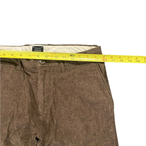 J Crew Men’s soft Chino Brown 484 Slim Fit Pants 31x30 - Picture 3 of 6